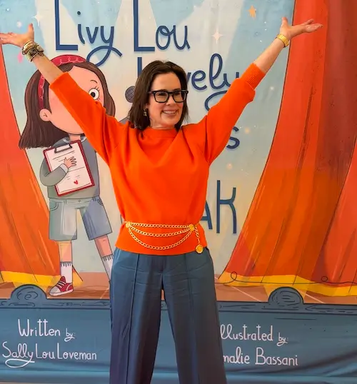SL in front of LL Backdrop